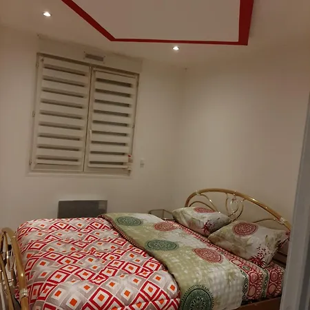 Joyce Kwatera prywatna *